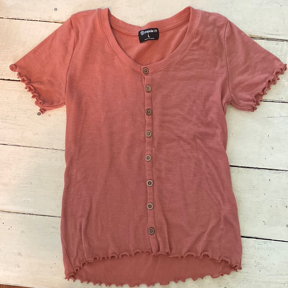 Popular 21 button waffle top